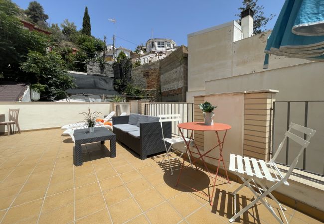 Apartamento en Málaga - Ideal Mendoza - MálagadeVacaciones Apartamento en Málaga - Ideal Mendoza - MálagadeVacaciones
