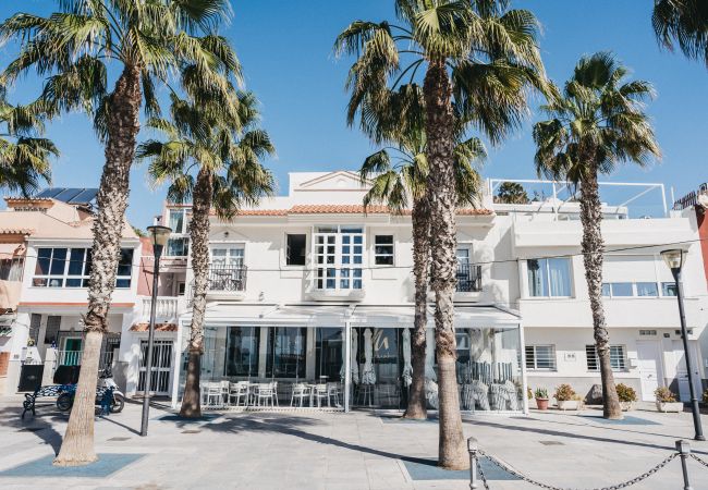 Apartamento en Málaga - El Pedregal A - MálagadeVacaciones Apartamento en Málaga - El Pedregal A - MálagadeVacaciones