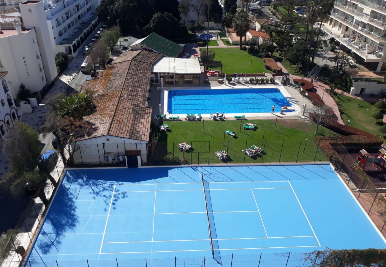 Apartamento en Torremolinos - La Carihuela Palace - MálagadeVacaciones