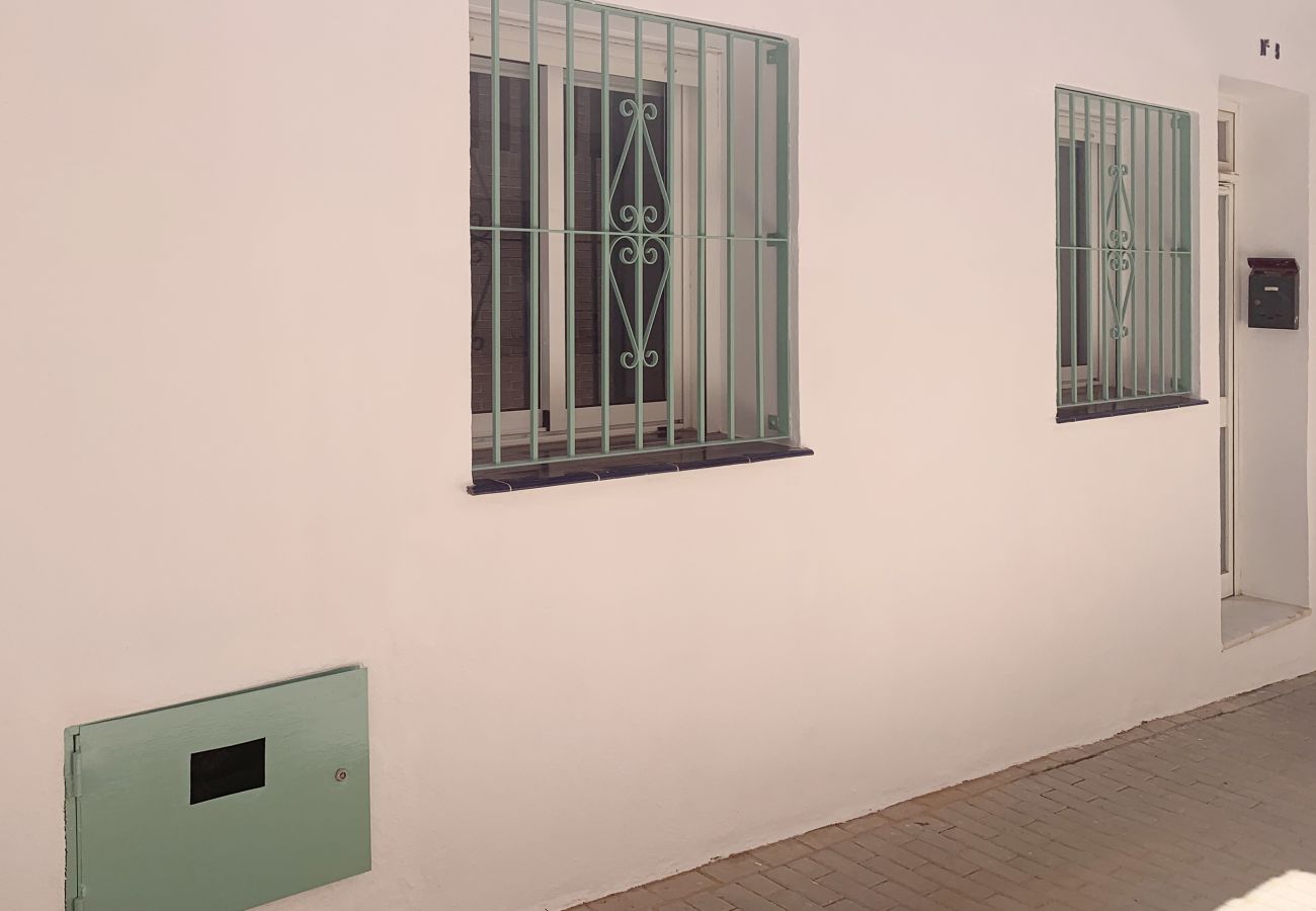 Apartamento en Málaga - Duplex Valdecasas - MalagadeVacaciones