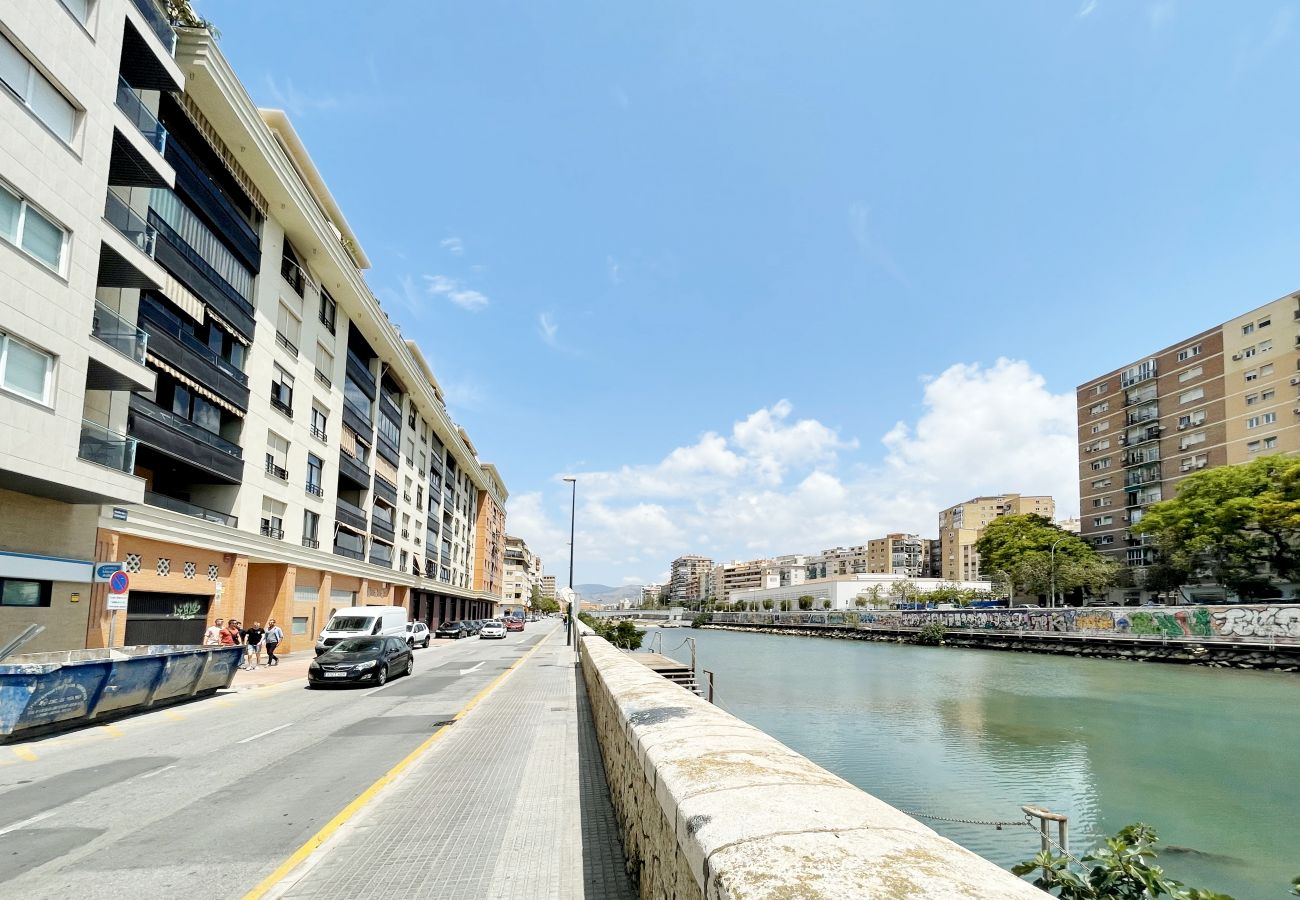 Apartamento en Málaga - River - MálagadeVacaciones