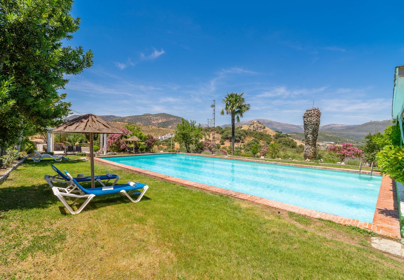 Casa rural en Carcabuey - Casa rural Molino Macegal - Malaga de Vacaciones