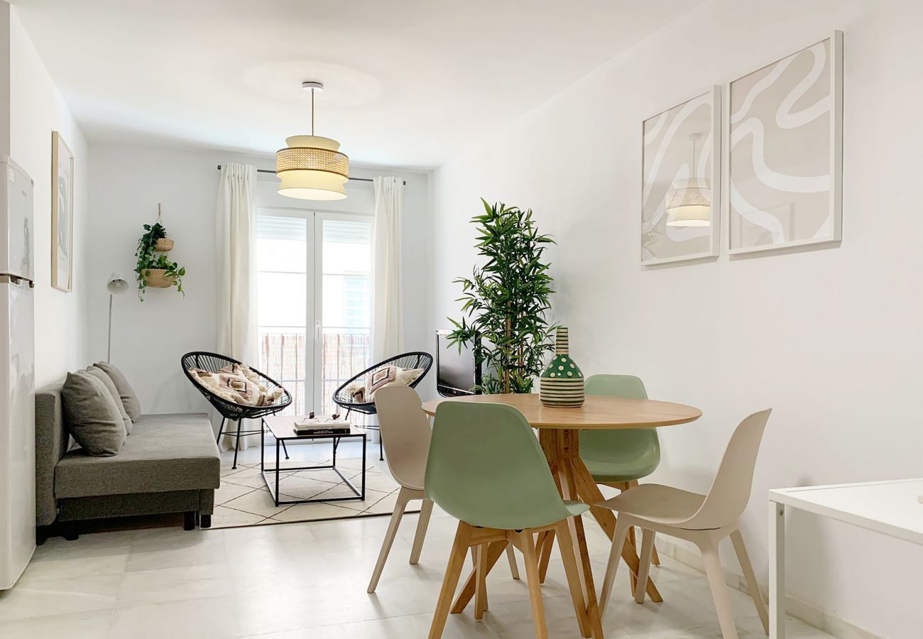 Apartment in Málaga - Ideal Mendoza - MálagadeVacaciones