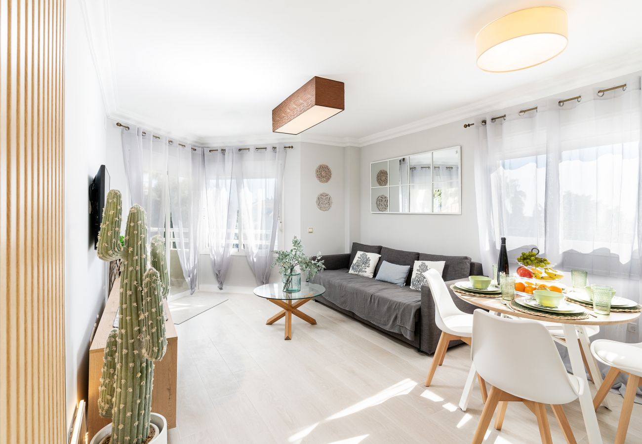 Apartment in Torremolinos - La Carihuela - MálagadeVacaciones