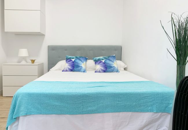 Apartment in Málaga - Lazcano - MálagadeVacaciones Apartment in Málaga - Lazcano - MálagadeVacaciones