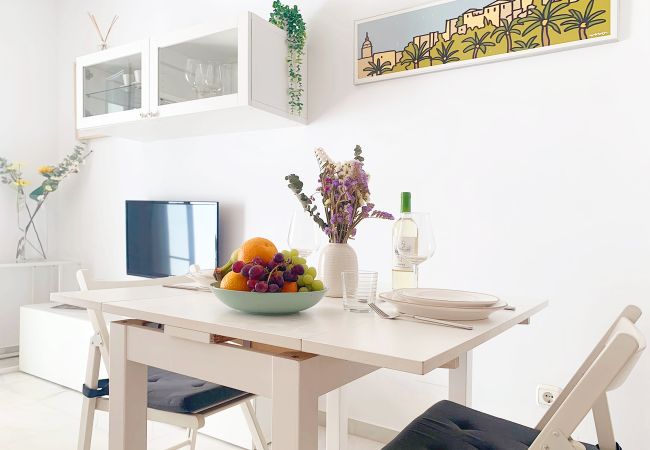 Apartment in Málaga - Premium Rosón - MálagadeVacaciones Apartment in Málaga - Premium Rosón - MálagadeVacaciones