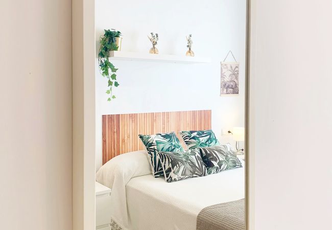 Apartment in Málaga - Premium Rosón - MálagadeVacaciones Apartment in Málaga - Premium Rosón - MálagadeVacaciones