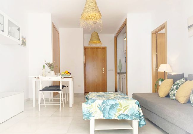 Apartment in Málaga - Premium Rosón - MálagadeVacaciones