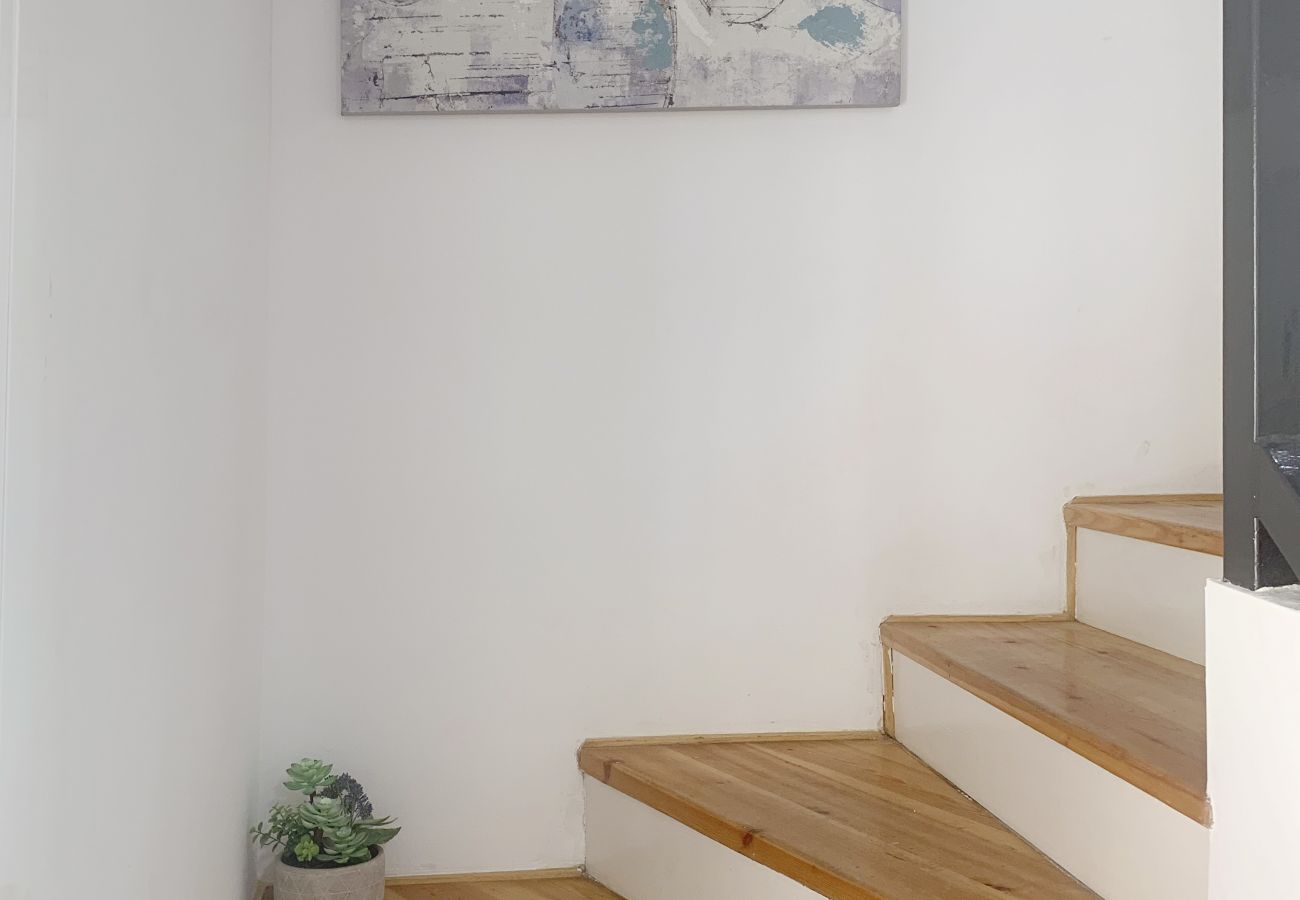 Apartment in Málaga - Duplex Valdecasas - MalagadeVacaciones