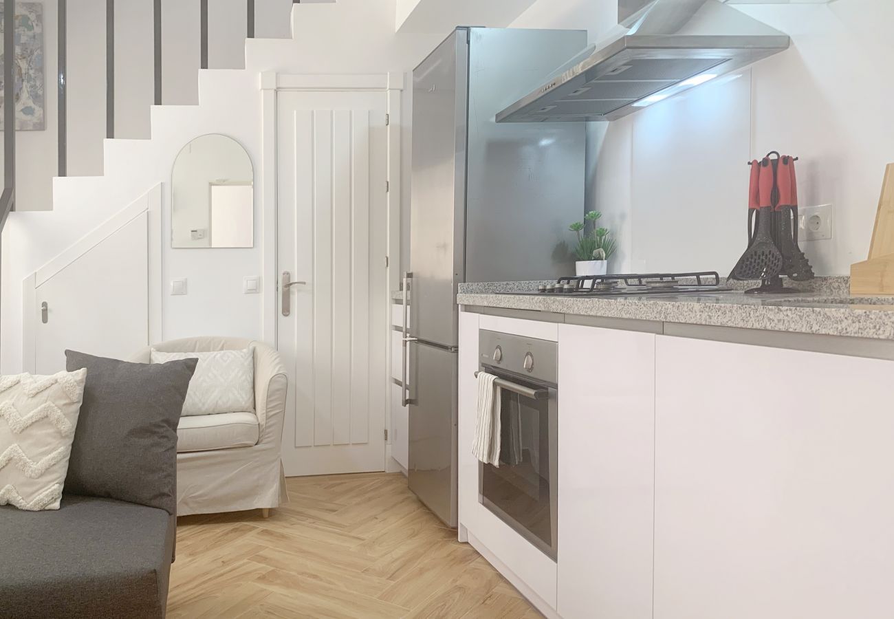 Apartment in Málaga - Duplex Valdecasas - MalagadeVacaciones