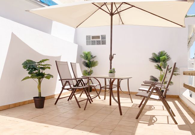 Large private terrace with barbecue for the whole family Private terrace with barbecue