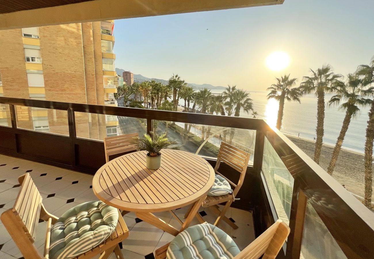 Apartment in Málaga - Arenal Beach - Málaga de vacaciones
