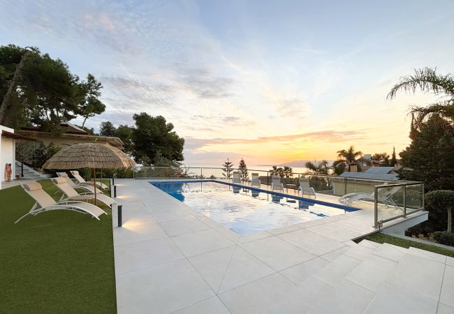 Villa in Málaga - Candado Golf with Pool by Malaga de Vacaciones Villa in Málaga - Candado Golf with Pool by Malaga de Vacaciones