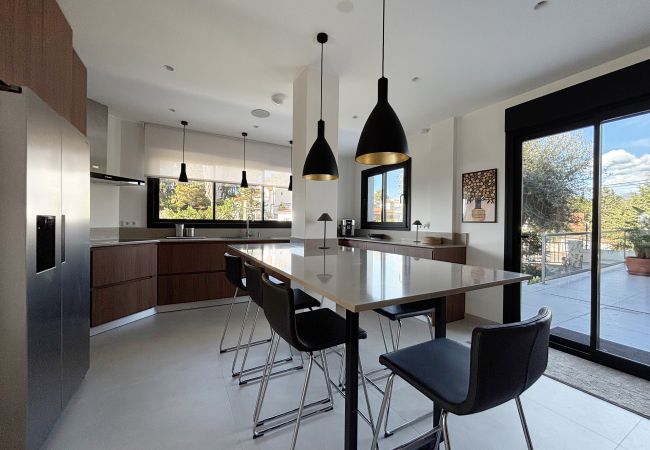 Villa in Málaga - Candado Golf with Pool by Malaga de Vacaciones Villa in Málaga - Candado Golf with Pool by Malaga de Vacaciones