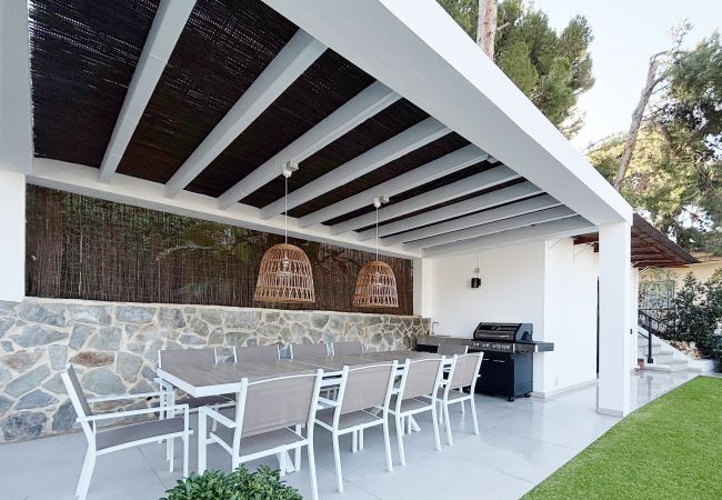 Villa in Málaga - Candado Golf with Pool by Malaga de Vacaciones Villa in Málaga - Candado Golf with Pool by Malaga de Vacaciones