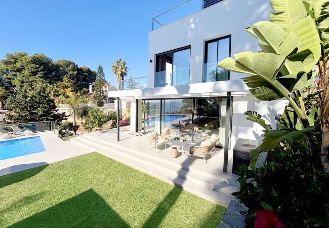 Villa in Málaga - Candado Golf with Pool by Malaga de Vacaciones Villa in Málaga - Candado Golf with Pool by Malaga de Vacaciones