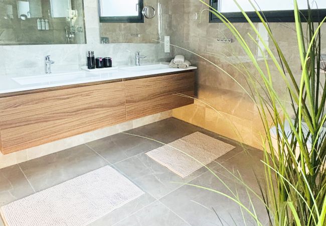 Villa in Málaga - Candado Golf with Pool by Malaga de Vacaciones Villa in Málaga - Candado Golf with Pool by Malaga de Vacaciones