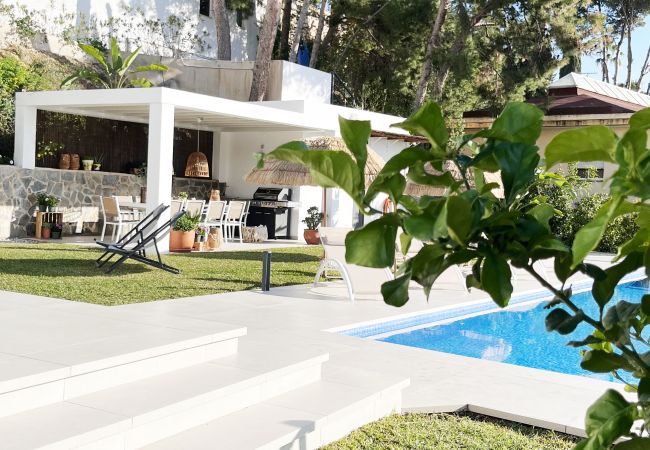 Villa in Málaga - Candado Golf with Pool by Malaga de Vacaciones Villa in Málaga - Candado Golf with Pool by Malaga de Vacaciones