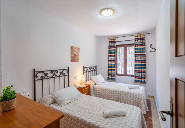 Cottage in Carcabuey - Casa rural Molino Macegal - Malaga de Vacaciones Cottage in Carcabuey - Casa rural Molino Macegal - Malaga de Vacaciones