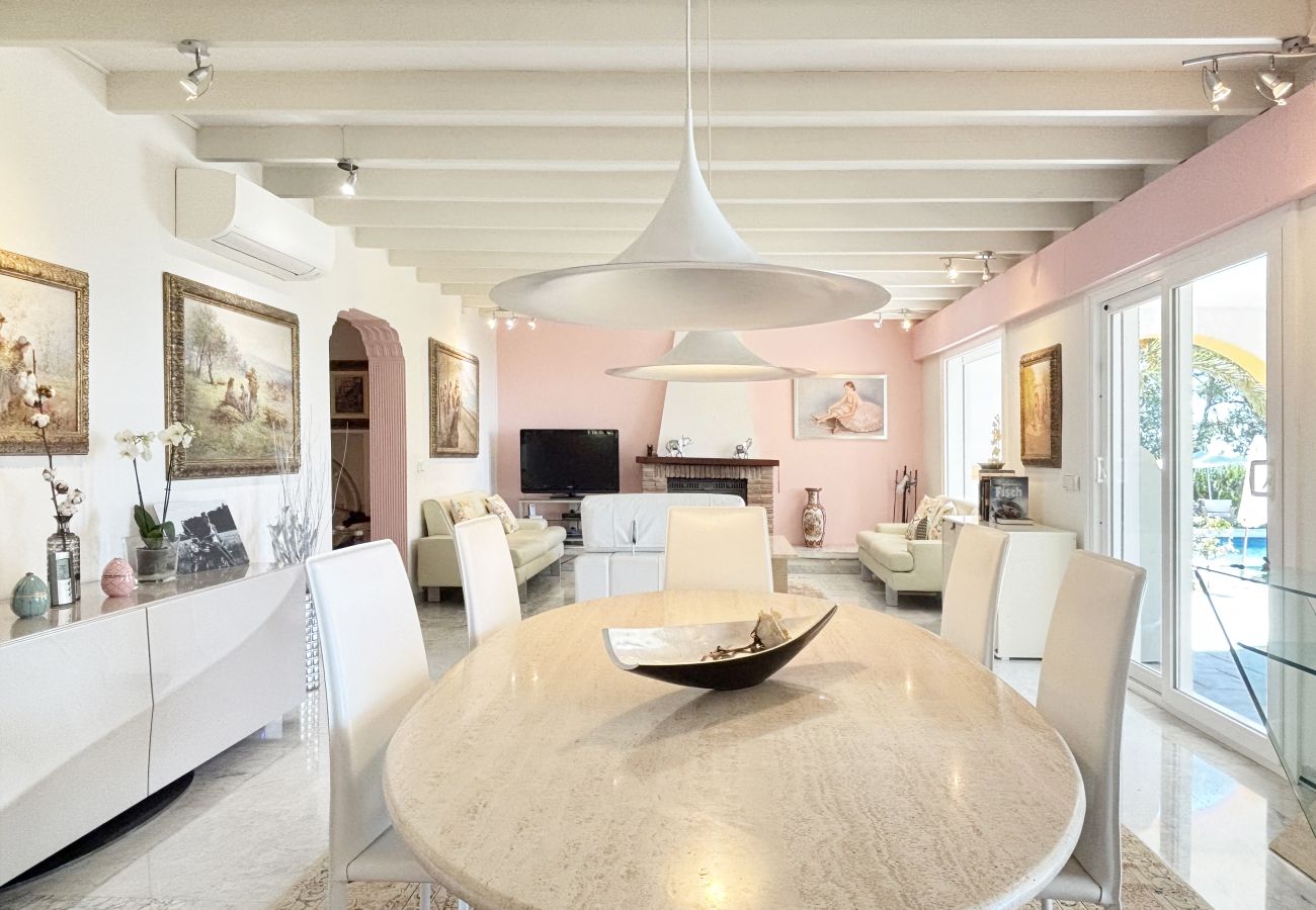 dinning room 